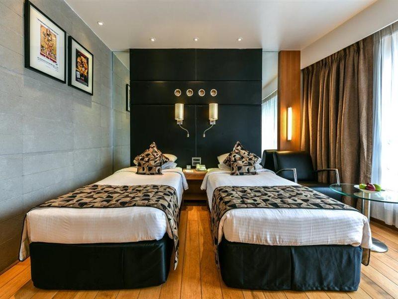 The Regale By Tunga Hotell Mumbai Exteriör bild