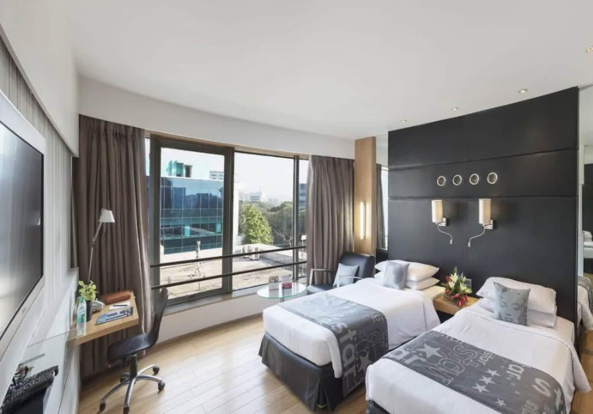 The Regale By Tunga Hotell Mumbai Exteriör bild