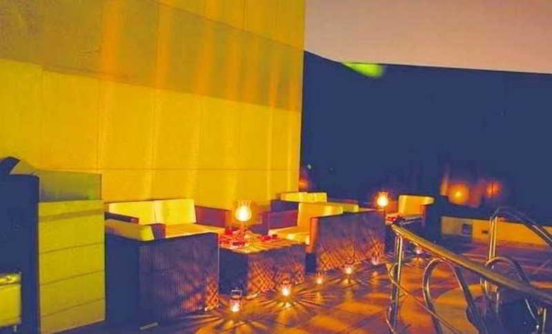 The Regale By Tunga Hotell Mumbai Exteriör bild