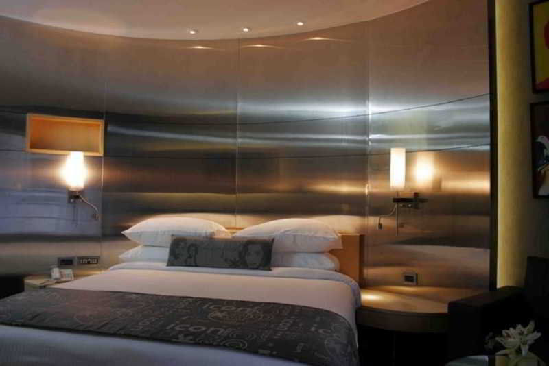 The Regale By Tunga Hotell Mumbai Exteriör bild