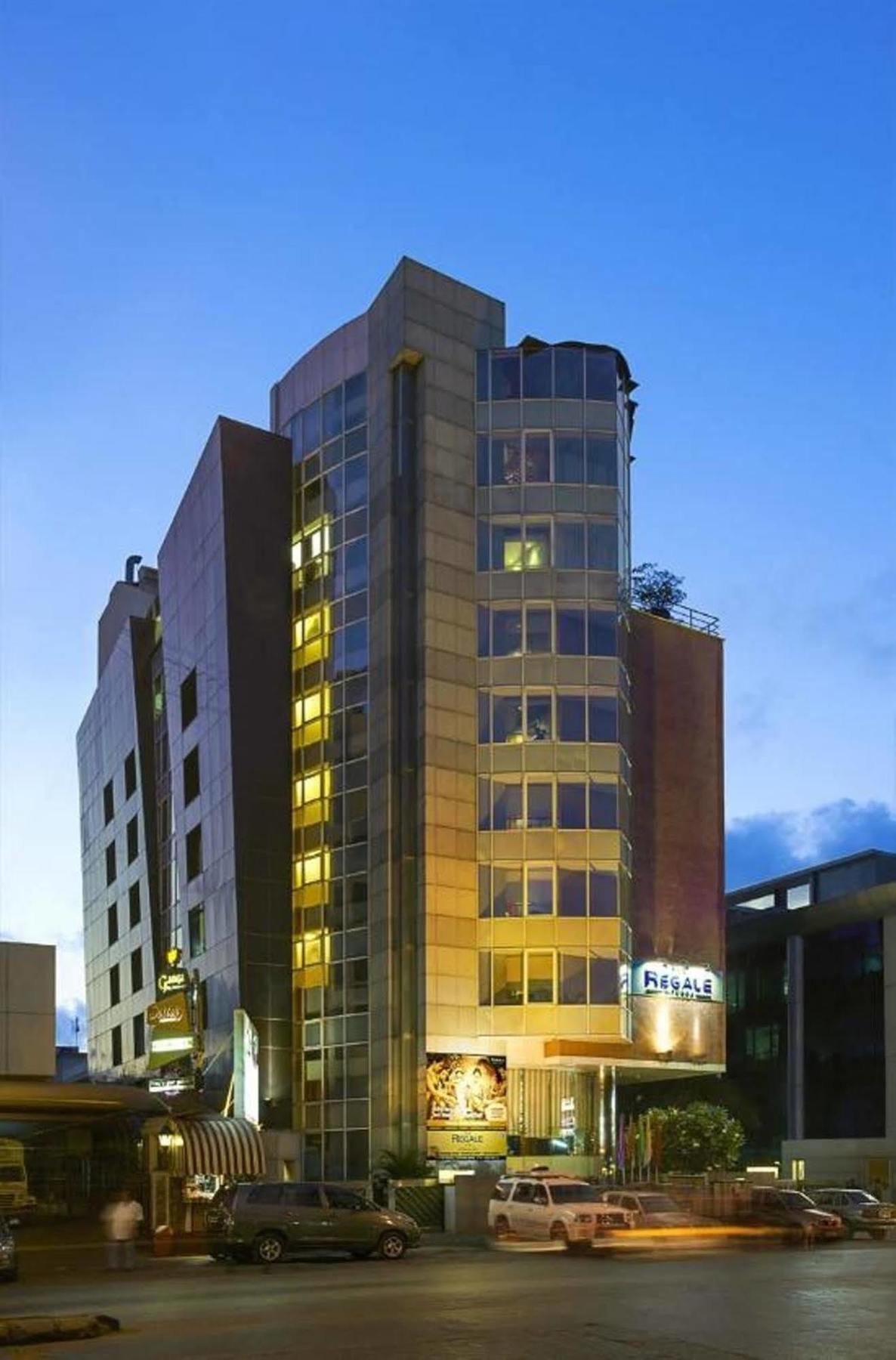 The Regale By Tunga Hotell Mumbai Exteriör bild