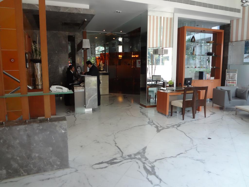 The Regale By Tunga Hotell Mumbai Exteriör bild