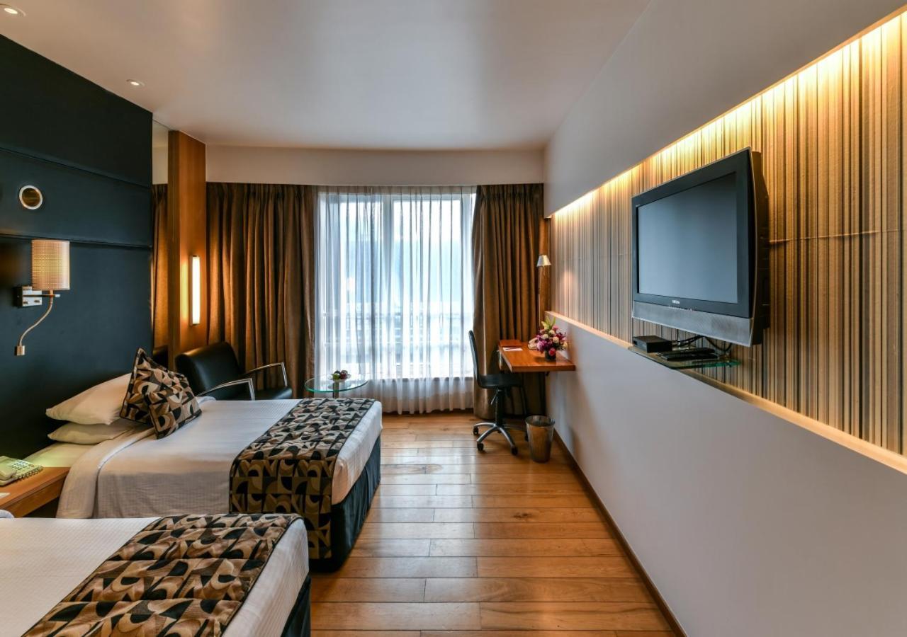The Regale By Tunga Hotell Mumbai Exteriör bild